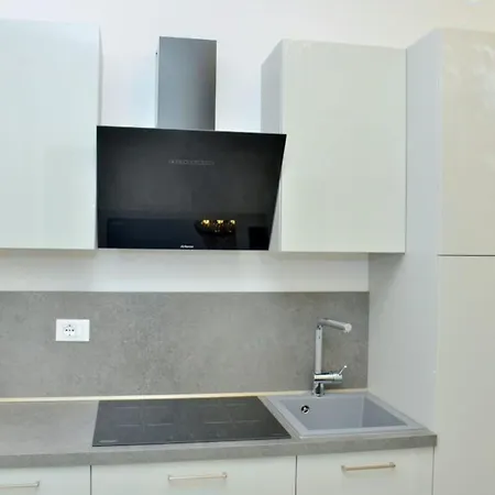 Modern Seaside With Pool Apartment Bibione